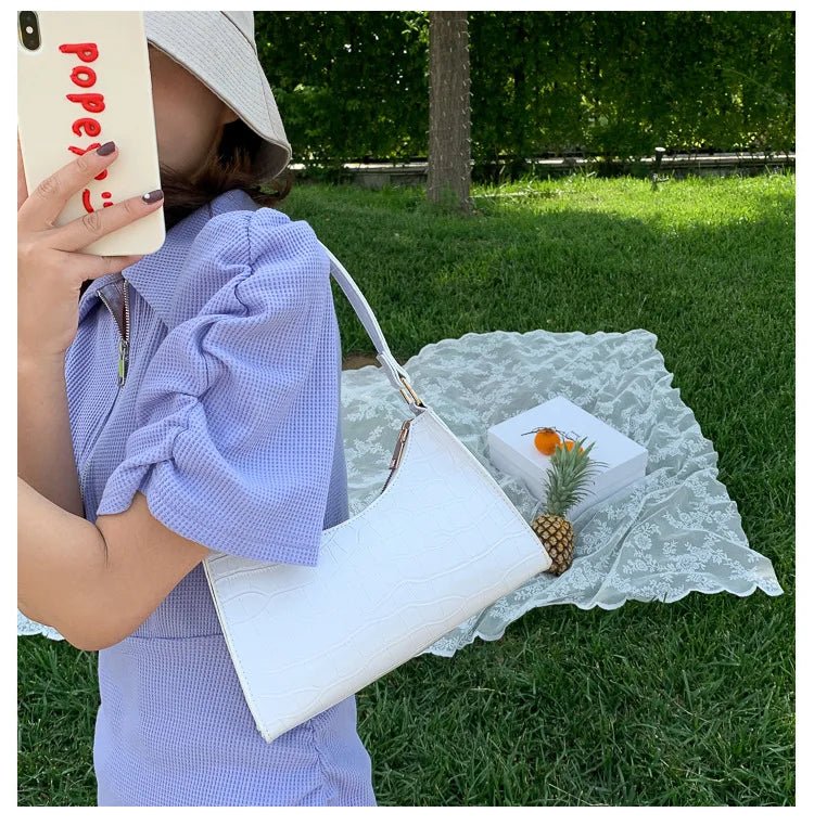 Bolsa Feminina de Ombro Textura Croco Modelo Rouge